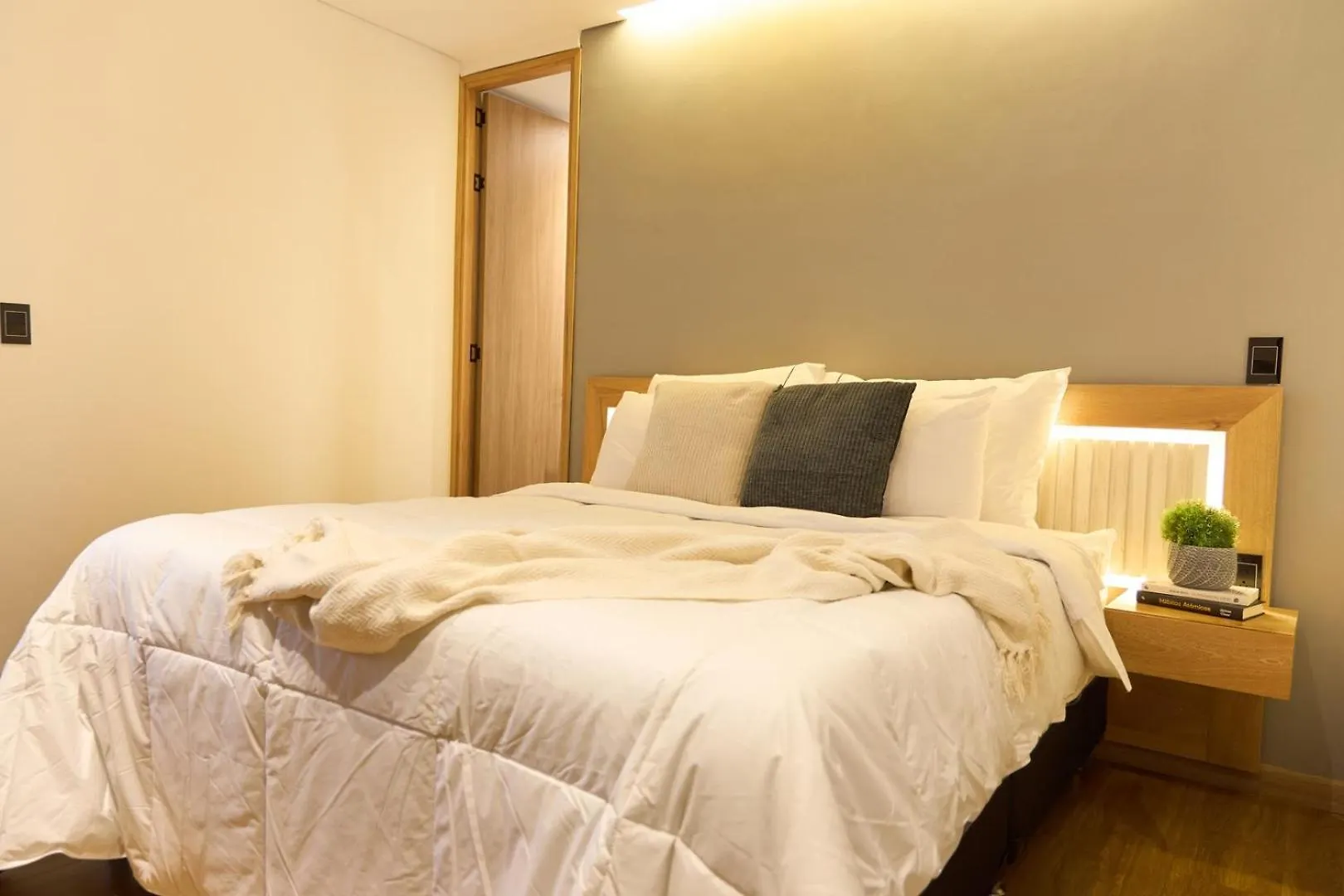 Apartment Welcoming Stadio Aparta-Suite Rosa Negra Medellin Colombia